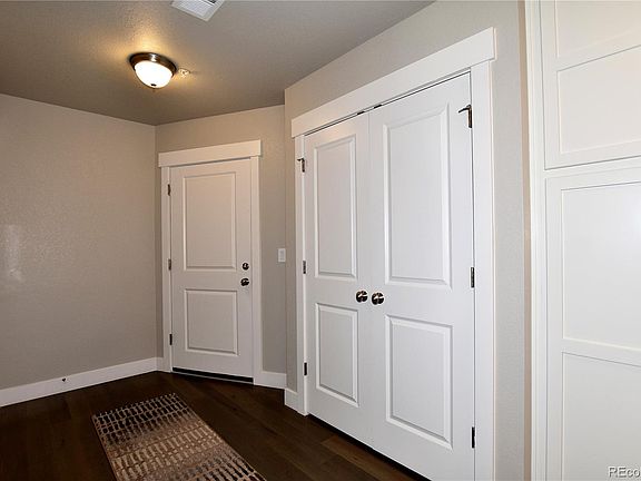 5th image of 4760 Hahns Peak Dr. ##302
