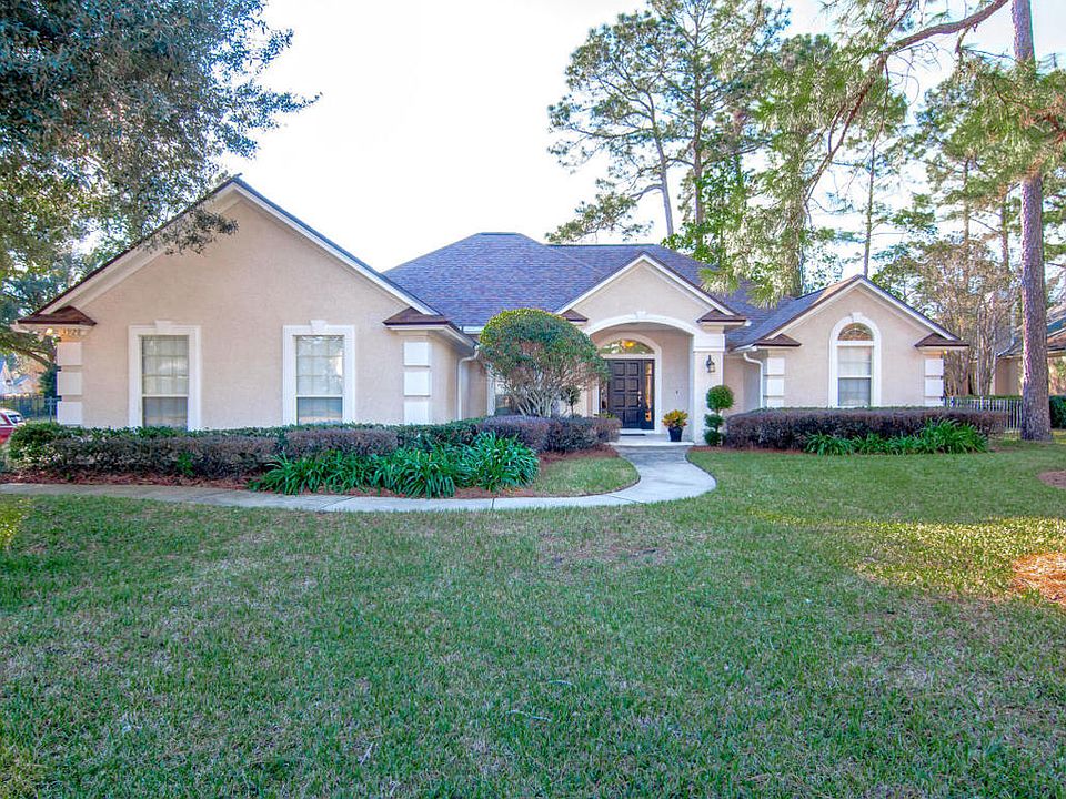 1st image of 3928 Littleton Bend Ct