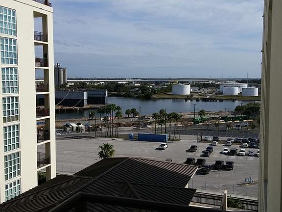 3rd image of 1238 E Kennedy Blvd Unit 604