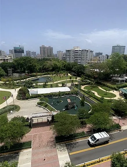 1511 Ponce De Leon Avenida #1052 — Photo 3