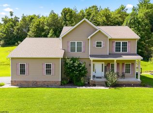 515 Tappan Zee Ln, Morgantown, WV 26508