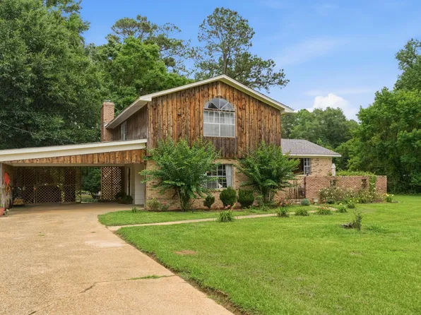 118 Willard Ln, Petal, MS 39465