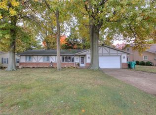 6193 Maplewood Rd, Mentor, OH 44060