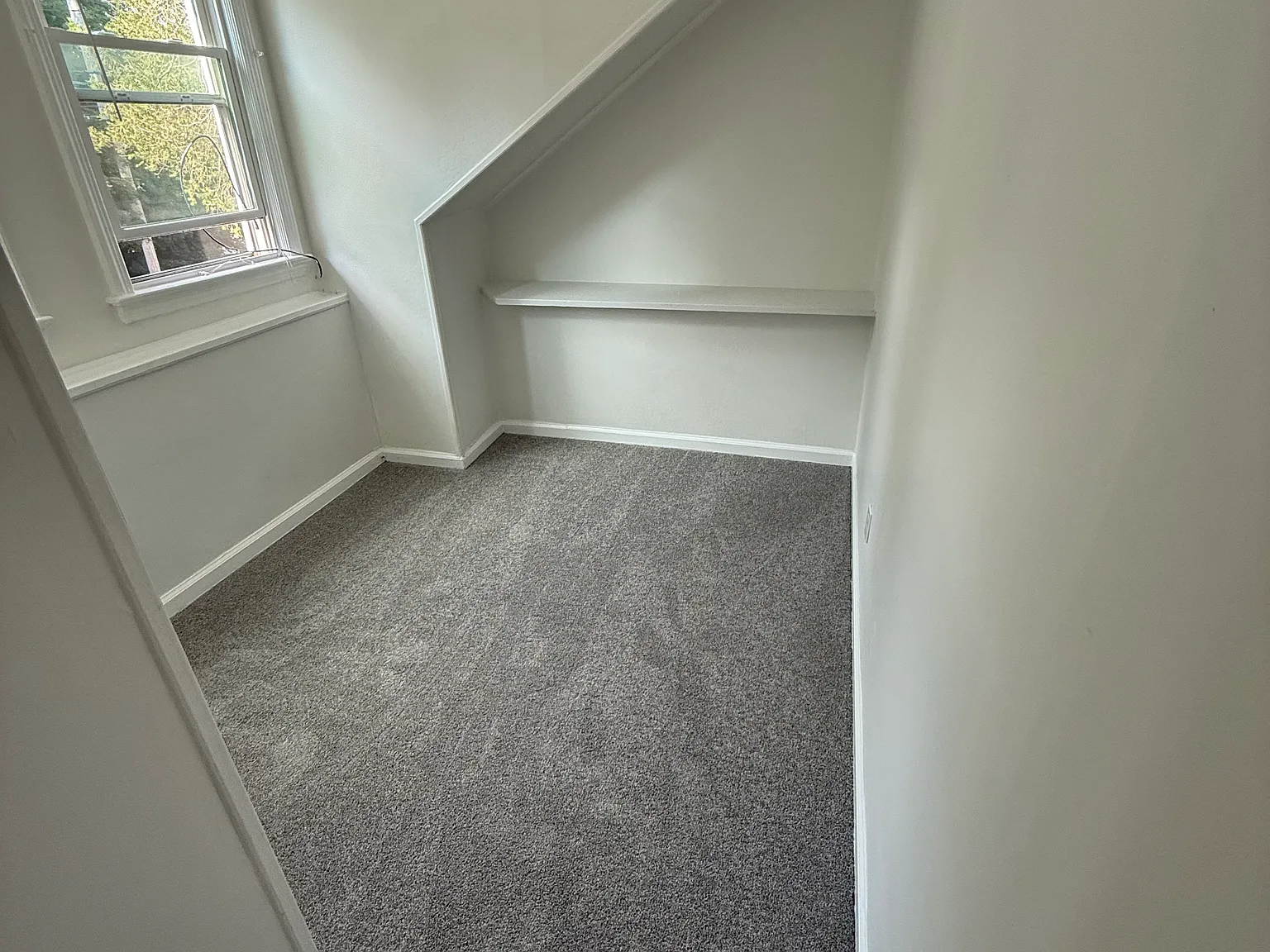 3 bed, 850 sqft, $2,500 — Photo 4