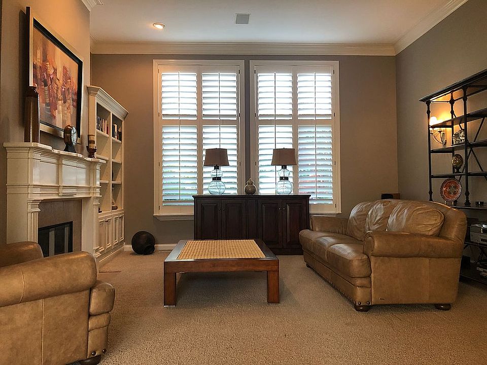 2nd image of 9358 Timberline Way