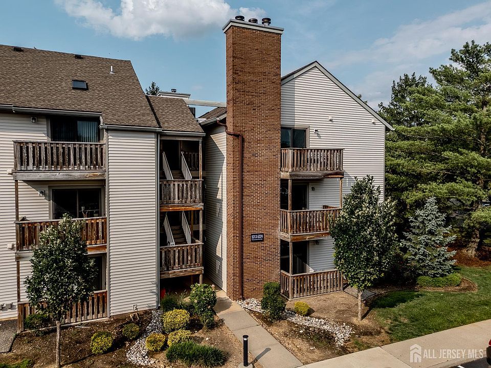 1st image of 5320 Ravens Crest Dr