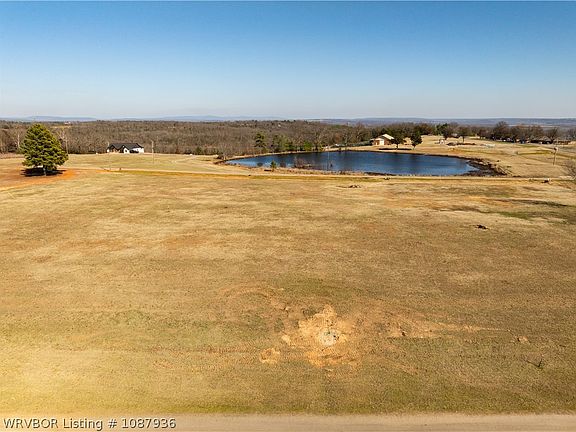 4th image of Lyric Ln #3