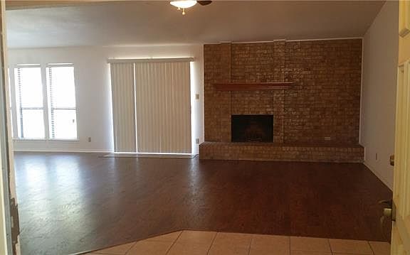 4th image of 6933 Loma Vista Dr