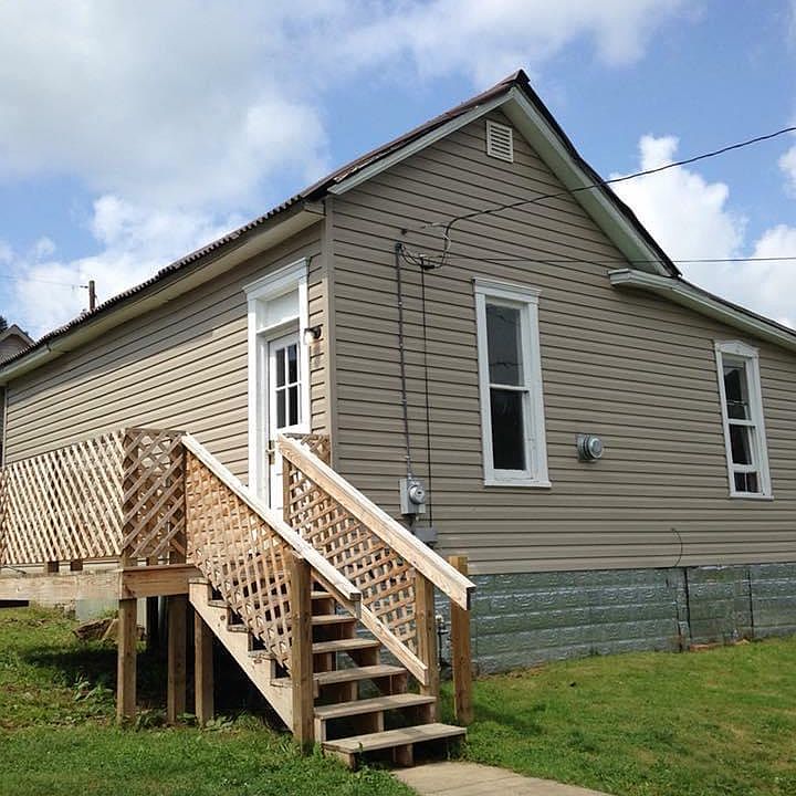 208 Fairfield Dr, Mannington, WV 26582 Zillow