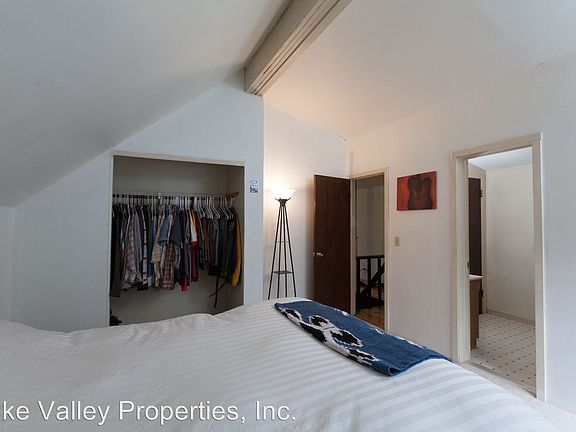 4th image of 908 Alameda Ave #1
