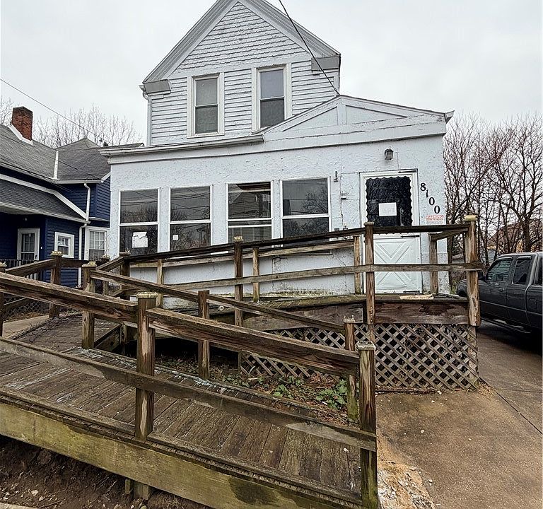 1st image of 8100 Simon Ave