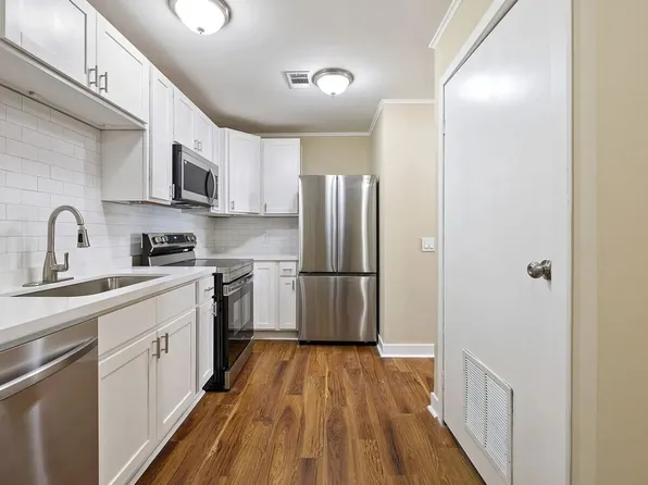 Live Across The Street From Fsu 3 Bedrooms From $700/Bedroom