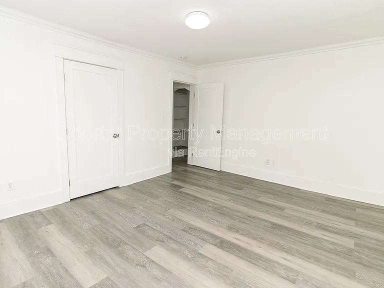 1203 Rockway Dr #2 — Photo 4