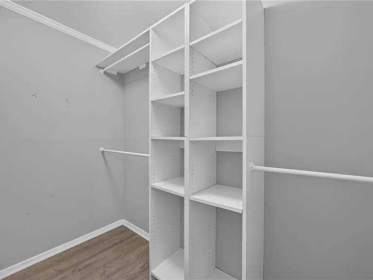 123 Warm Springs Cir — Photo 22