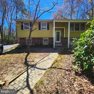 643 Hickstown Rd, Sicklerville, NJ, 08081