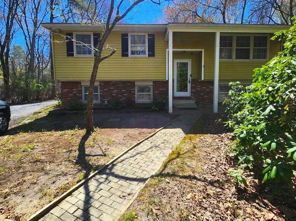643 Hickstown Rd, Sicklerville, NJ 08081
