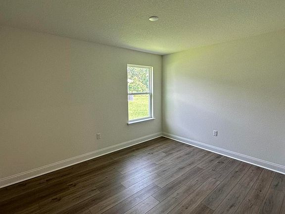 4th image of 2676 WINDSOR LAKES Way