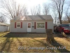 1220 Sunset Dr photo 1