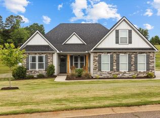 240 W Ridgewater Dr, Chesnee, SC 29323