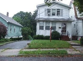 19 Witherspoon St, Nutley, NJ 07110