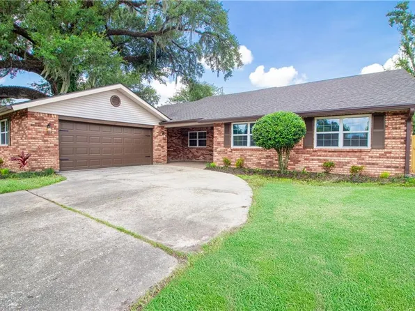 104 Bocage Dr, Luling, LA 70070