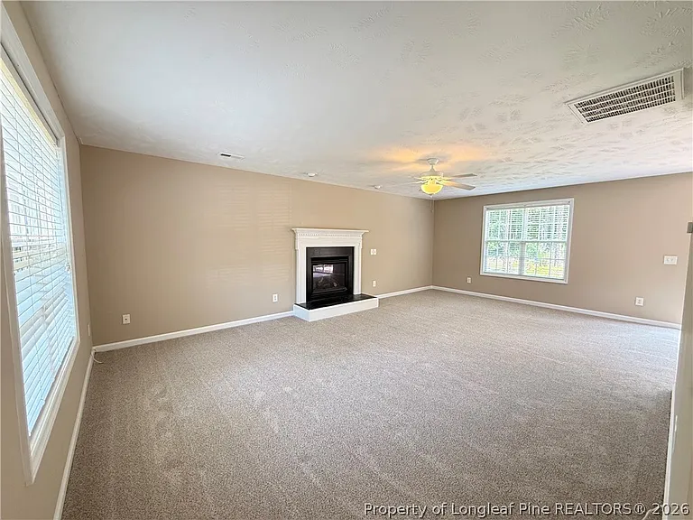 42 Grayson Pl — Photo 2
