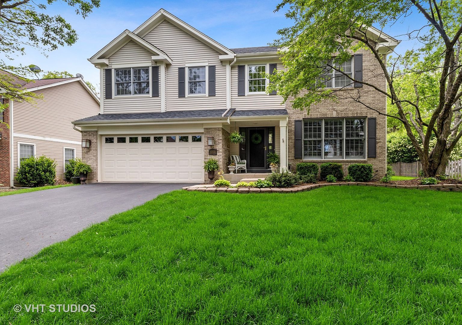 1064 Williamsburg Cir, Grayslake, IL 60030 Zillow