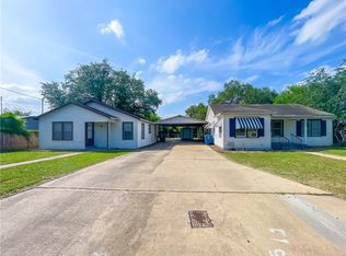 707 E Fannin St, Beeville, TX 78102