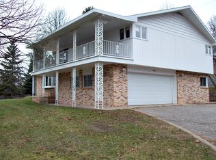 1000 W Fleshiem St, Iron Mountain, MI 49801