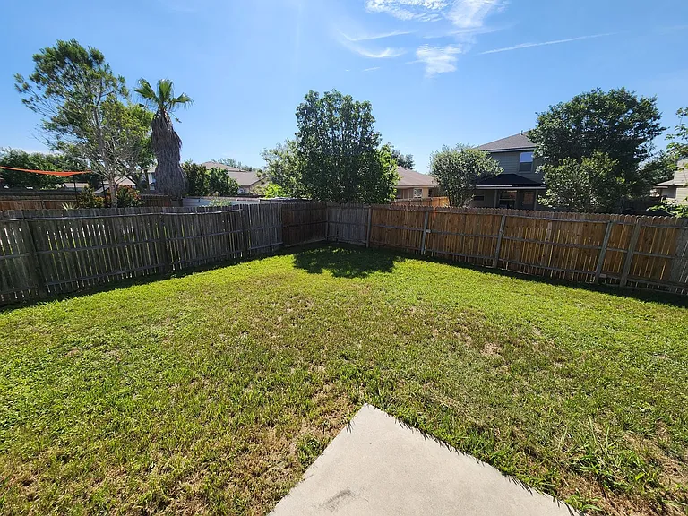 249 Val Verde Dr — Photo 17