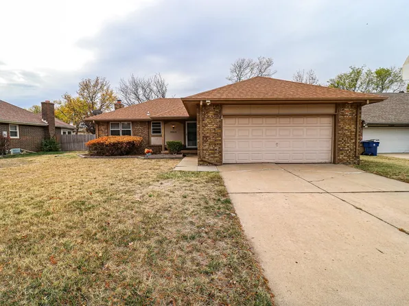 2215 S Lori Ln, Wichita, KS 67207