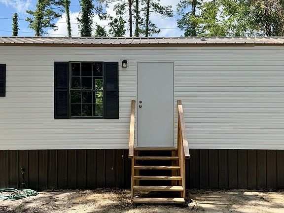 5th image of 188 SE Faye Ln