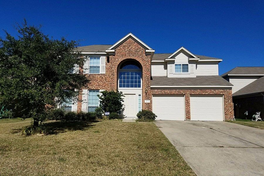 1st image of 4231 Wells Mark Dr