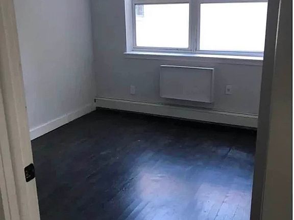 4th image of 118 Avenue C #4