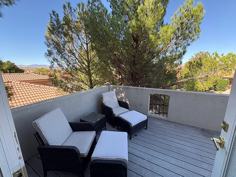 2164 Balboa Way — Photo 17