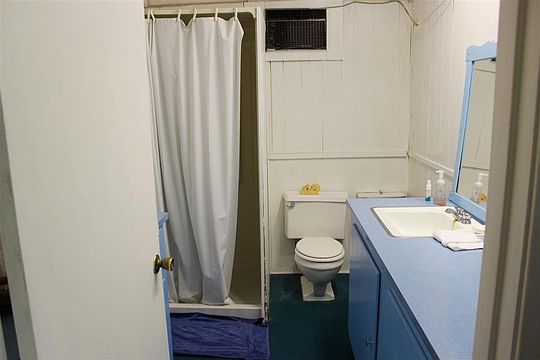 4th image of 4021 Beverly Dr