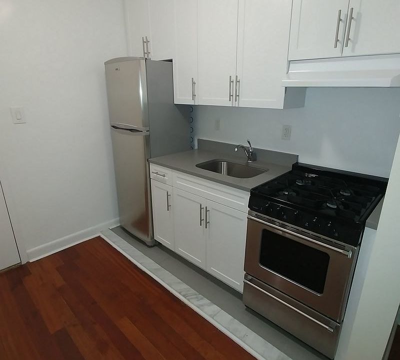 1st image of 7210 41st Ave APT 5R