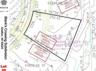 845 Tallgrass Dr, Grafton, WI 53024