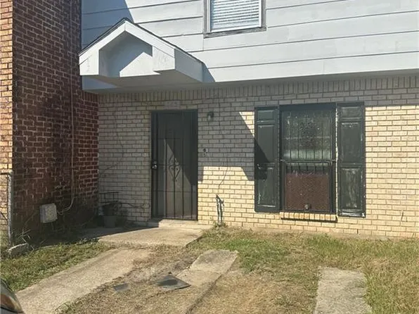 145 Pinewood Ct, New Orleans, LA 70114