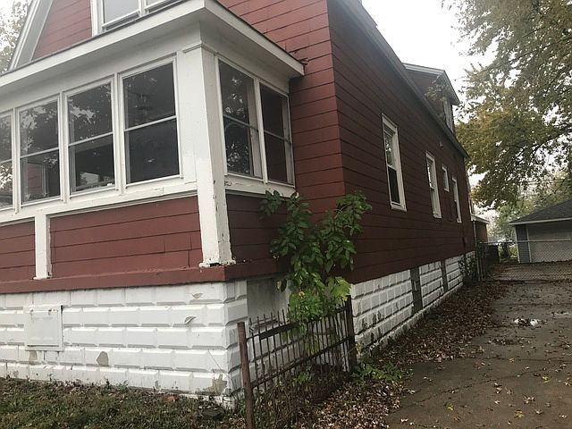 2nd image of 14044 Greenbay Ave