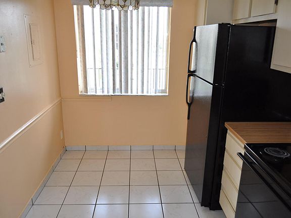 2nd image of 7770 NW 50th St APT 408