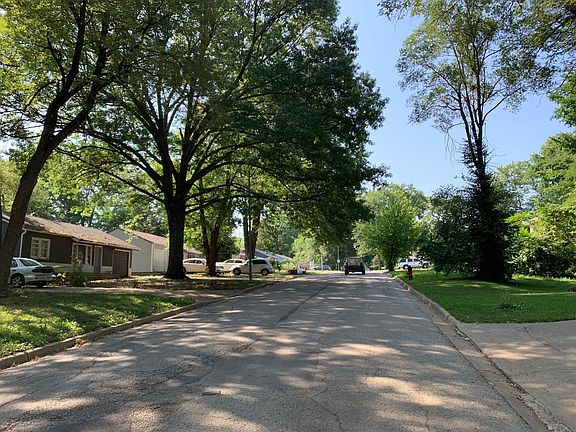 4th image of 7212-7216 E Flora Ave
