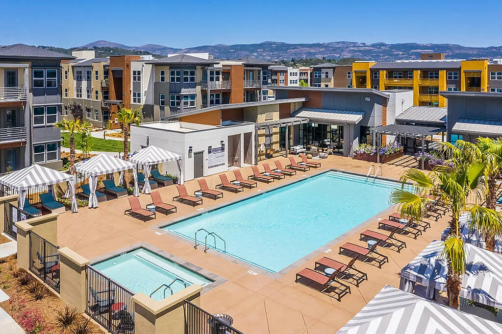 The Braydon Apartments — Photo 1