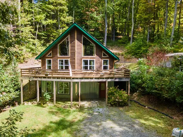 313 Kenneths Cv, Topton, NC 28781