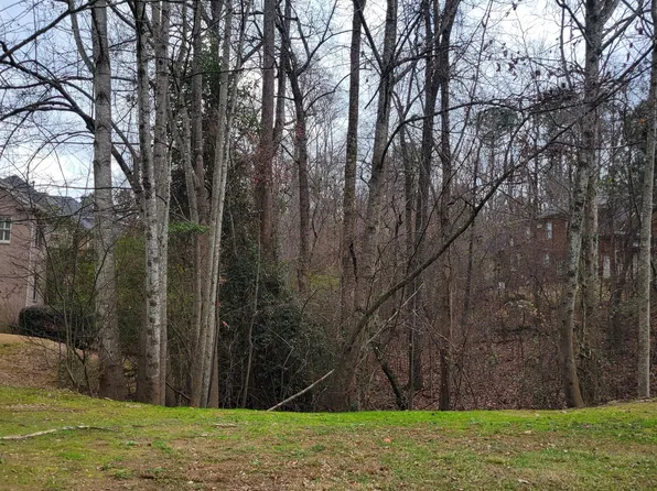 1388 Greencrest Ct, Lawrenceville, GA 30045