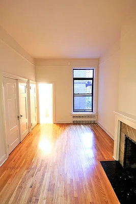 Rented by JK Dansar Corp | media 16