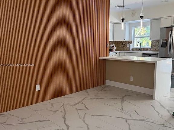 5th image of 1811 N 40th Ave