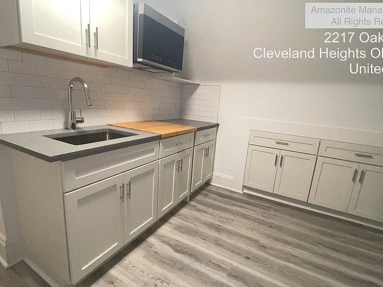2217 Oakdale Rd #3 — Photo 2