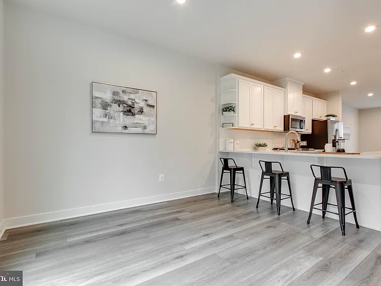 7523 Bharat Way — Photo 13