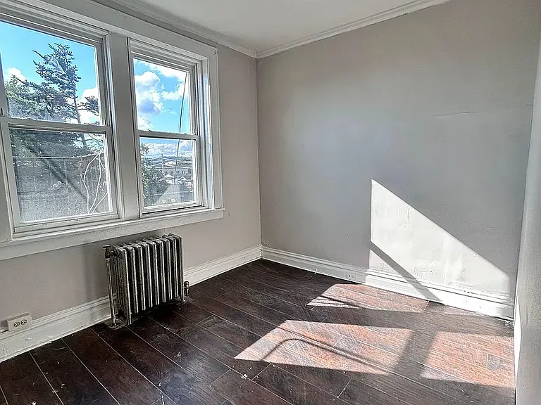 190 Carroll St #5C — Photo 4